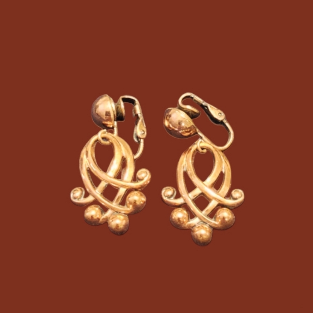 ✨Renoir | vintage copper clip on Earrings 1950s